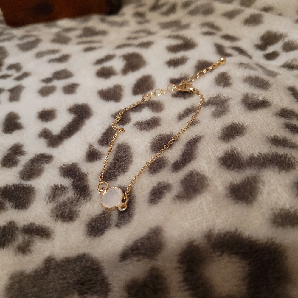 Gold Color Bracelet White Diamond Jewel Womens - Picture 2 of 3